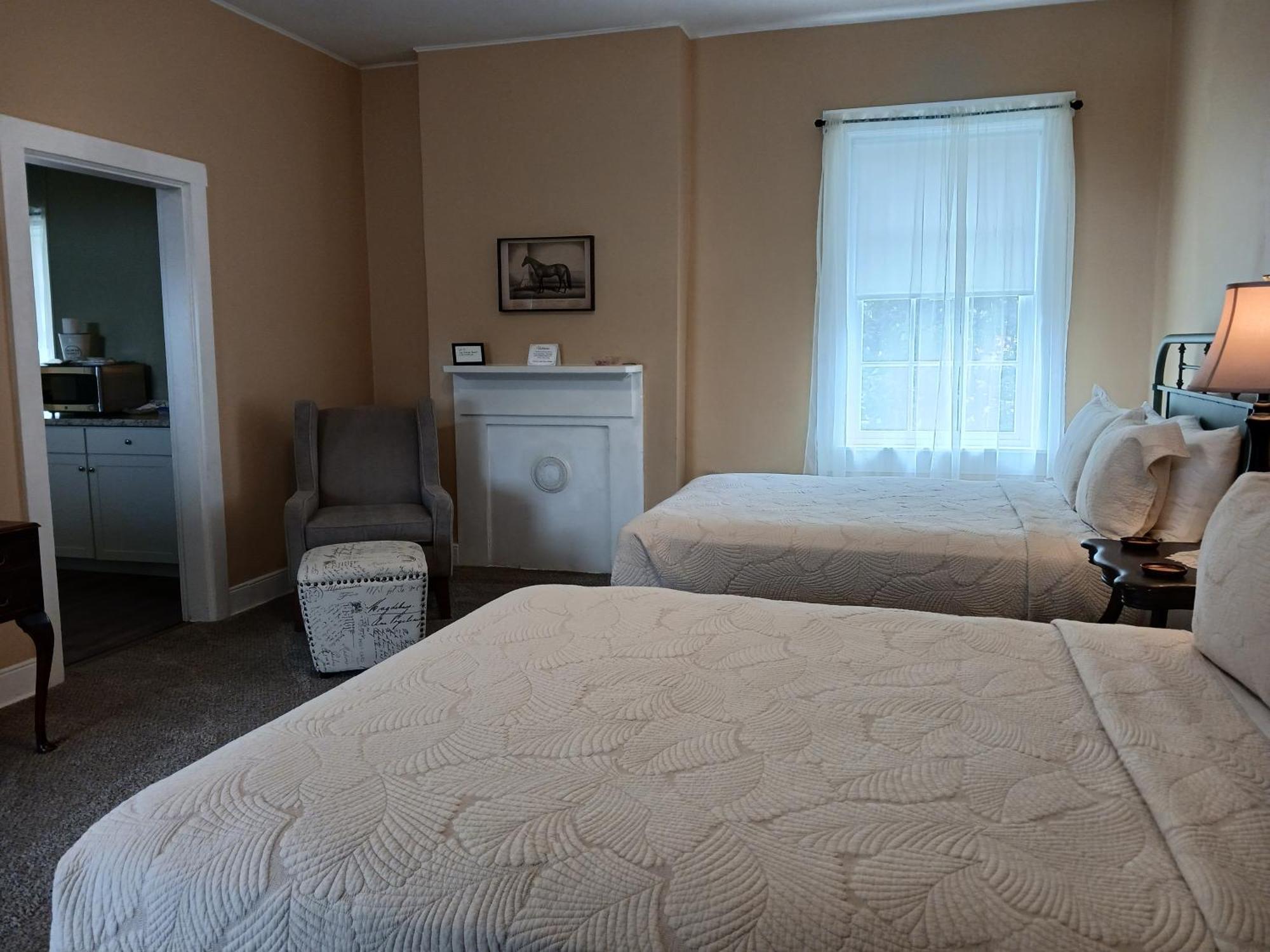 Lee House Inn Maysville Экстерьер фото